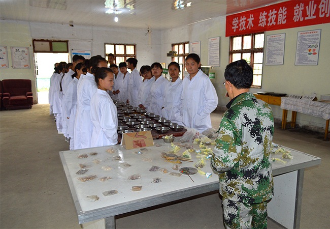 貴陽(yáng)行知科技職業(yè)學(xué)校（修文國(guó)防學(xué)校）